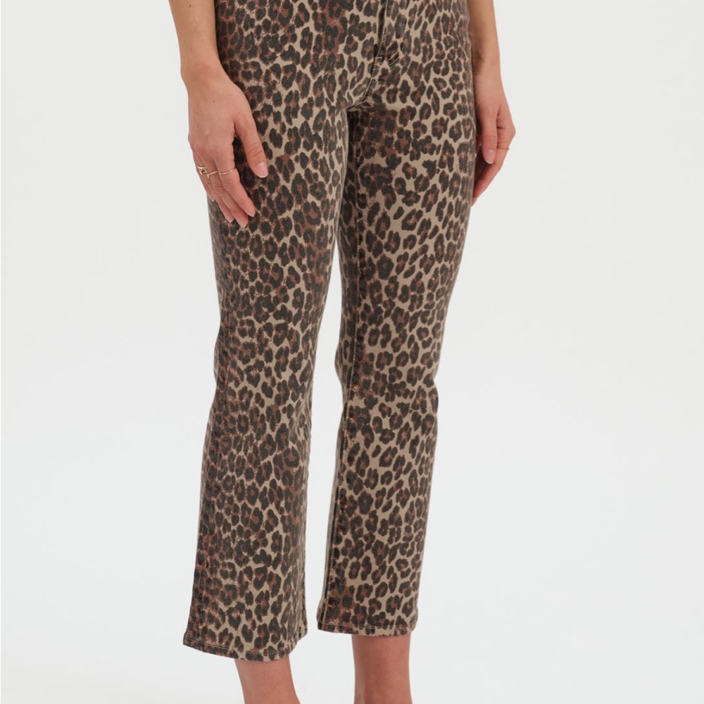 Daze Leopard Print Cropped Jeans - Picture 3 of 7